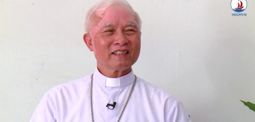Đức Cha Giuse Đinh Đức Đạo Trả Lời Phỏng Vấn Về Học Viện Công Giáo Việt Nam