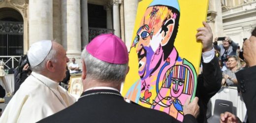 ĐTC Phanxicô: Bách Hại Làm Cho Lửa Loan Báo Tin Mừng Mạnh Mẽ Hơn