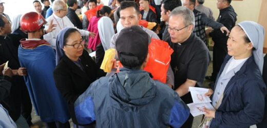 Hội Đồng Giám Mục Việt Nam Cứu Trợ Lũ Lụt Tại Miền Trung Ngày 21.10.2020