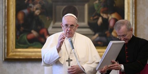 ĐTC Phanxicô: Cầu Nguyện Là Bánh Lái Hướng Dẫn Cuộc Đời Chúng Ta