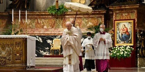 Lễ Tiệc Ly: Người Yêu Họ Đến Cùng