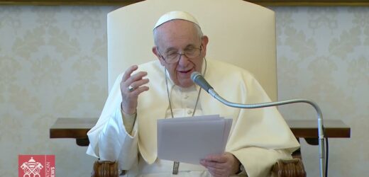 ĐTC Phanxicô: Thánh Giá Chúa Ki-tô Là Hải Đăng Hy Vọng