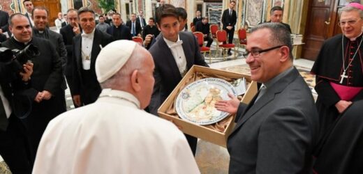 ĐTC Phanxicô: Giám Mục Hãy Đối Với Các Chủng Sinh Như Thánh Giuse Đối Với Chúa Giêsu