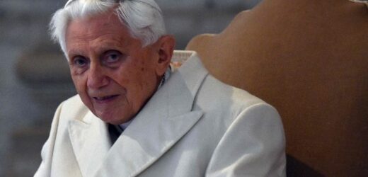 Điều Ngạc Nhiên Dành Cho Đức Biển Đức Nhân Kỷ Niệm 70 Năm Linh Mục