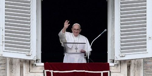 ĐTC Phanxicô: Thiên Chúa Thực Hiện Điều Kỳ Diệu Từ Sự Chia Sẻ, Dù Ít Ỏi, Nhưng Sẵn Lòng Của Chúng Ta