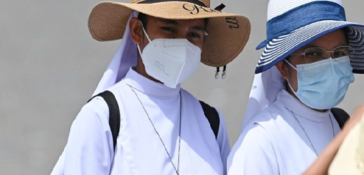 ĐTC khuyến khích các tu sĩ Mỹ châu Latinh là chứng tá vui tươi