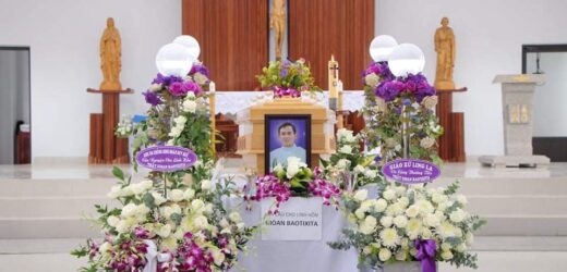 THÁNH LỄ AN TÁNG THẦY PHÓ TẾ GB. NGUYỄN VĂN PHÚC