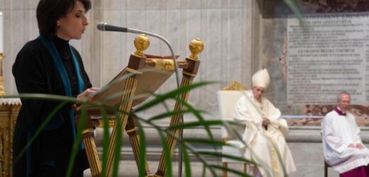 Khóa Họp Đầu Tiên Của Ủy Ban Mới Về Phó Tế Phụ Nữ