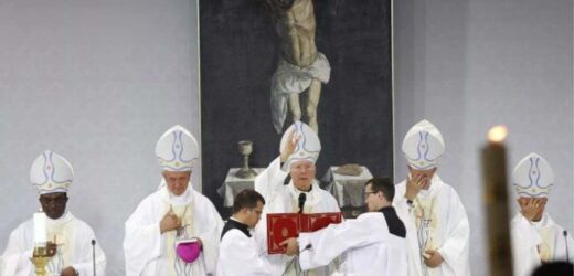 Ngày Thứ Hai Của Đại Hội Thánh Thể Quốc Tế Lần Thứ 52