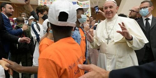 Tiếp Kiến Chung (22/09): Chia Sẻ Chuyến Tông Du Budapest Và Slovakia