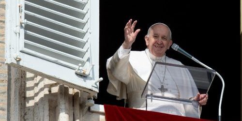 ĐTC Phanxicô: Môn Đệ Được Chúc Phúc Vì Sống Tinh Thần Khó Nghèo