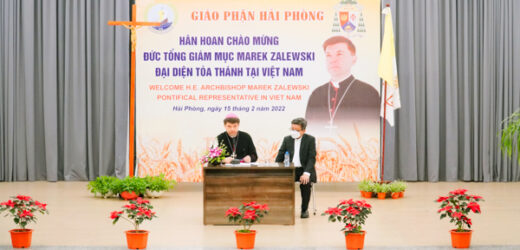 Đức Tổng Giám Mục Đại Diện Tòa Thánh Marek Zalewski Thăm Giáo Phận Hải Phòng
