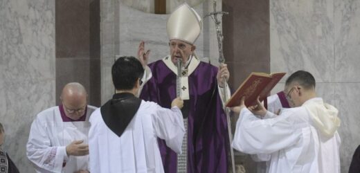 Truyền Thống Cử Hành Phụng Vụ Các Nhà Thờ “Trạm” Trong Mùa Chay