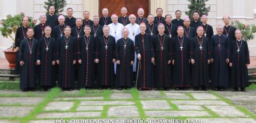 Các Giám Mục Và Giáo Phận Việt Nam Năm 2022