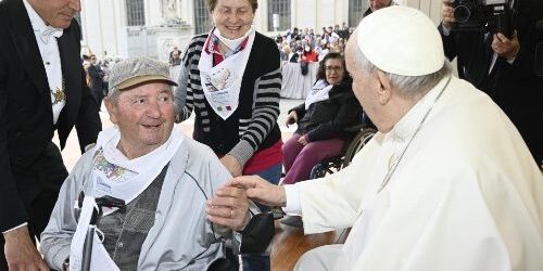 Tiếp Kiến Chung 4/5: Lòng Thành Tín Của Tuổi Già Và Danh Dự Của Đức Tin