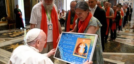 Đức Thánh Cha: Mối Quan Hệ Mang Tính Xây Dựng Là Nền Tảng Cho Mỗi Người