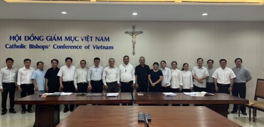 Ủy Ban Kinh Thánh Và Bản Dịch Kinh Thánh