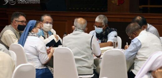 Các Giám Mục Châu Á Nhấn Mạnh Việc Cần Tiếp Cận Với Giới Trẻ