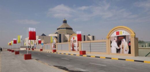 Tông Du Bahrain: ĐTC gặp Chính Quyền, Xã Hội Dân Sự Và Ngoại Giao Đoàn