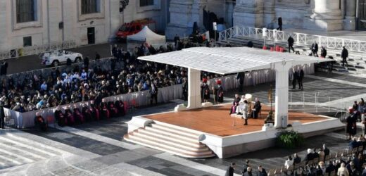 ĐTC Phanxicô Ứớc Mong World Cup Là Cơ Hội Cho Hòa Bình