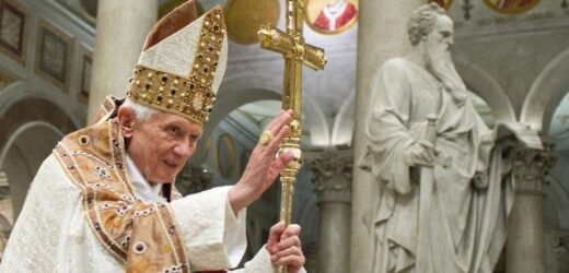 Tiểu Sử Chính Thức Của Đức Nguyên Giáo Hoàng Biển Đức XVI