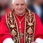 Thông Báo: Thánh Lễ Cầu Nguyện Cho Đức Cố Giáo Hoàng Bênêđictô XVI