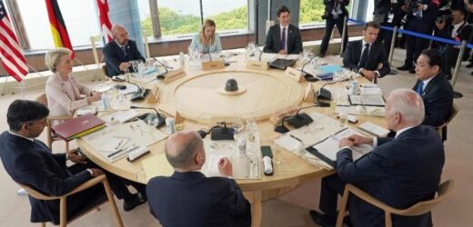 Đức Thánh Cha: Sở Hữu Vũ Khí Hạt Nhân Chỉ Là Một Ảo Tưởng Hoà Bình