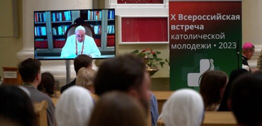 Đức Thánh Cha Gặp Gỡ Trực Tuyến Với Giới Trẻ Công Giáo Nga