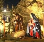 Hài Nhi Nằm Trong Máng Cỏ – Dưới Ánh Sáng Lời Chúa (Bài 156)