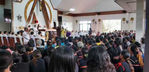 Giáo Họ Plei Ơp Khánh Thành Nhà Thờ Mới