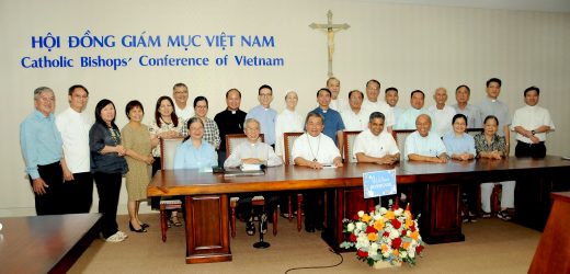 Văn Phòng Đối Thoại Đại Kết Và Liên Tôn / HĐGMVN: Buổi Họp Mặt Đầu Tiên