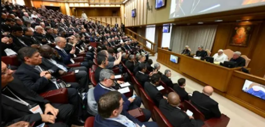 Ủy Nhiệm Thư Đức Thánh Cha Gửi Các Cha Xứ Tham Gia Cuộc Gặp Gỡ Quốc Tế Các Cha Xứ Với Thượng Hội Đồng