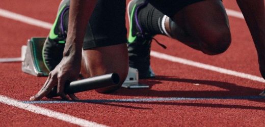 Đức Thánh Cha Khích Lệ Mọi Người Trở Thành “Vận Động Viên Đích Thực Của Chúa”