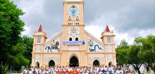 Ngày Chức Việc Vùng Kon Tum 2024