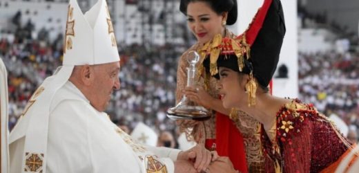 Lyodra, Nghệ Sĩ Người Indonesia Ấn Tượng Trước Sức Lôi Cuốn Của Đức Phanxicô
