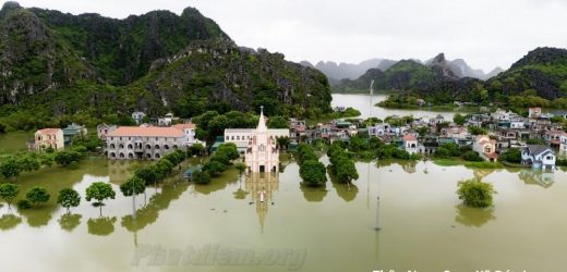 Thăm Vùng Lũ Ở Gia Viễn Và Nho Quan