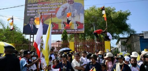 Đức Thánh Cha Phanxicô Bắt Đầu Viếng Thăm Đông Timor