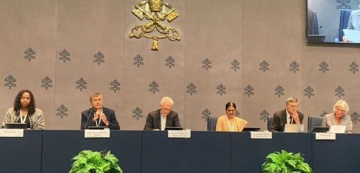 Buổi Họp Báo Về Thượng Hội Đồng – Ngày 15/10: Một Cơ Hội Trong Sự Đa Dạng