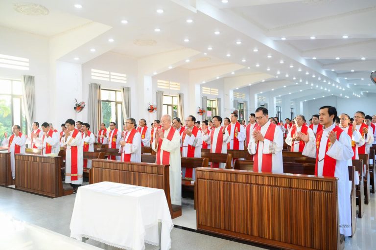 Tĩnh Tâm Linh Mục Đoàn Giáo Phận Kon Tum (Từ ngày 14 18/10/2024