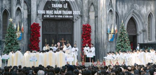 Các Giáo Hội Tại Á Châu Khai Mạc Năm Thánh
