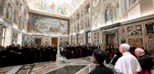 Chứng Nhân Hòa Bình Giữa Cảnh Chiến Tranh: Diễn Văn ĐTC Lêô XIV Cho Các Tham Dự Viên Hội Nghị Khoáng Đại Của Hội Hỗ Trợ Các Giáo Hội Đông Phương (ROACO), 26/6/2025