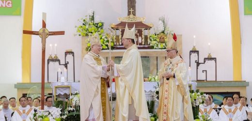 Thánh Lễ Tạ Ơn Khởi Đầu Sứ Vụ Của Đức Tân Tổng Giám Mục Giuse Đặng Đức Ngân
