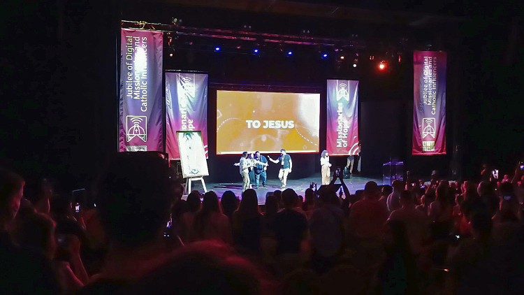 Hình ảnh này chưa có thuộc tính alt; tên tệp của nó là missionnaires-numeriques.jpeg
