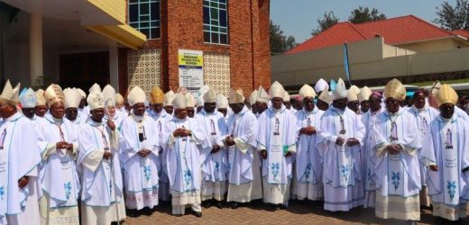 Đức Thánh Cha Kêu Gọi Giáo Hội Phi Châu Thúc Đẩy Hiệp Nhất Giữa Những Rạn Nứt Của Xã Hội