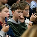 Thư Người Trẻ Gửi Đức Thánh Cha: “Trường Học Phải Gieo Lòng Tin, Không Gieo Nỗi Sợ Thất Vọng