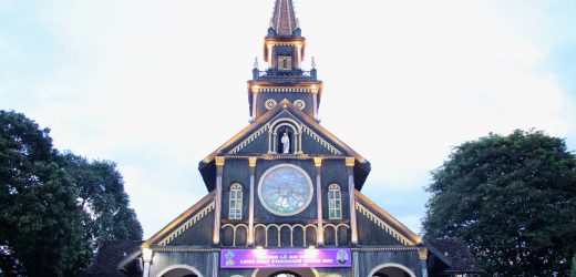 Nghi Thức Tẫn Liệm Và Thánh Lễ Cầu Cho Cha Cố Phanxicô Xaviê Biu Tại Nhà Thờ Chính Tòa Kon Tum