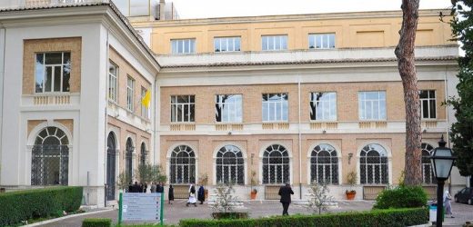 Đức Thánh Cha Tuyên Bố Thánh John Henry Newman Là Bổn Mạng Đại Học Giáo Hoàng Urbaniana