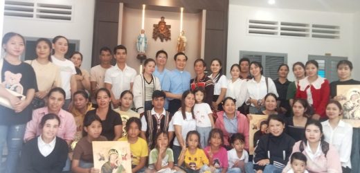 Ban Di Dân Giáo Phận Kon Tum: Gặp Mặt Và Cầu Nguyện Cho Thân Nhân Các Anh Chị Em Xa Quê