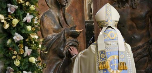 Lịch đóng Cửa Thánh 4 Đền Thờ Giáo Hoàng Ở Roma