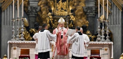 Đức Thánh Cha Dâng Thánh Lễ Năm Thánh Dành Cho Các Tù Nhân